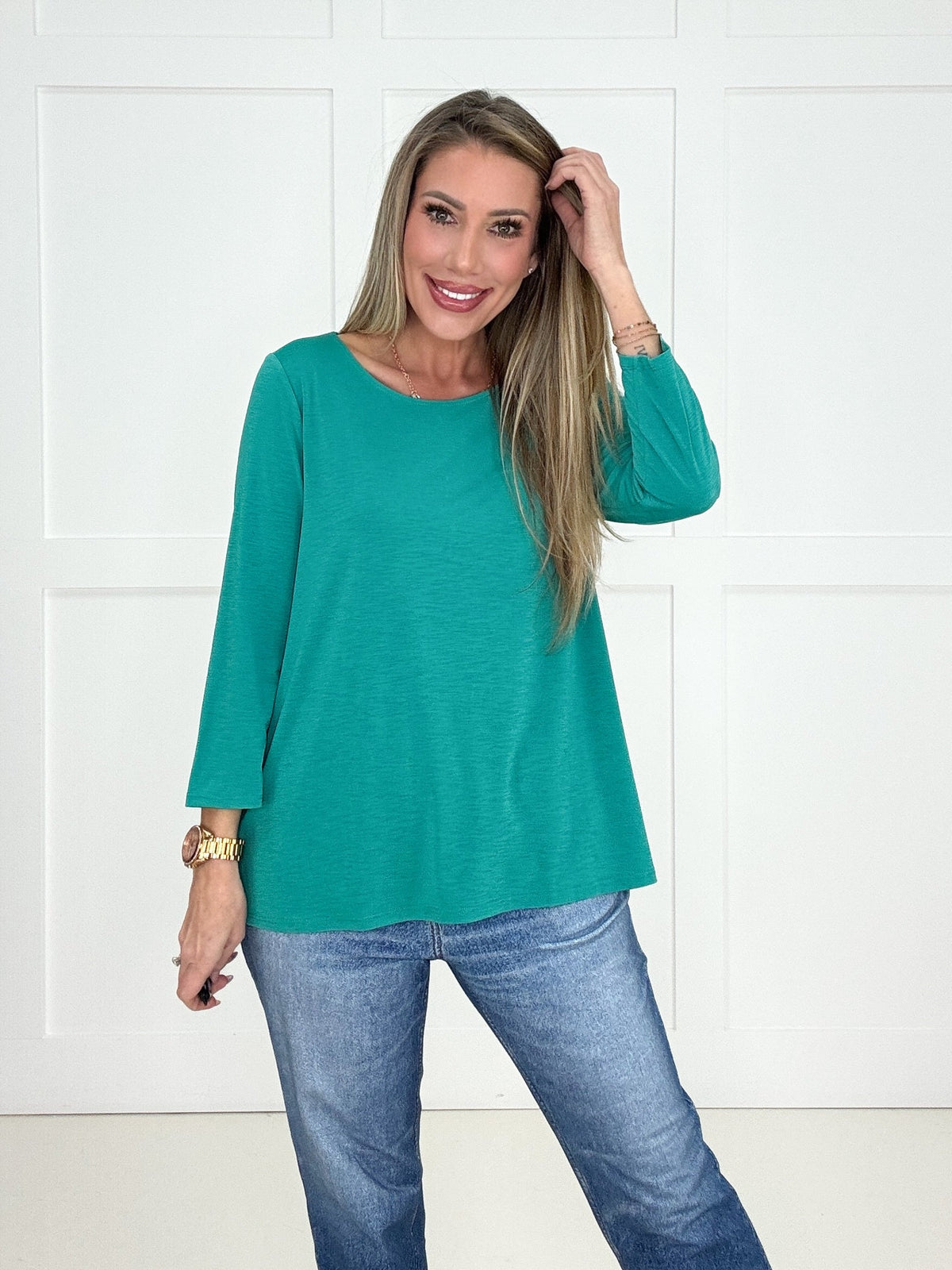 Dear Scarlett Basic Round Neck Top