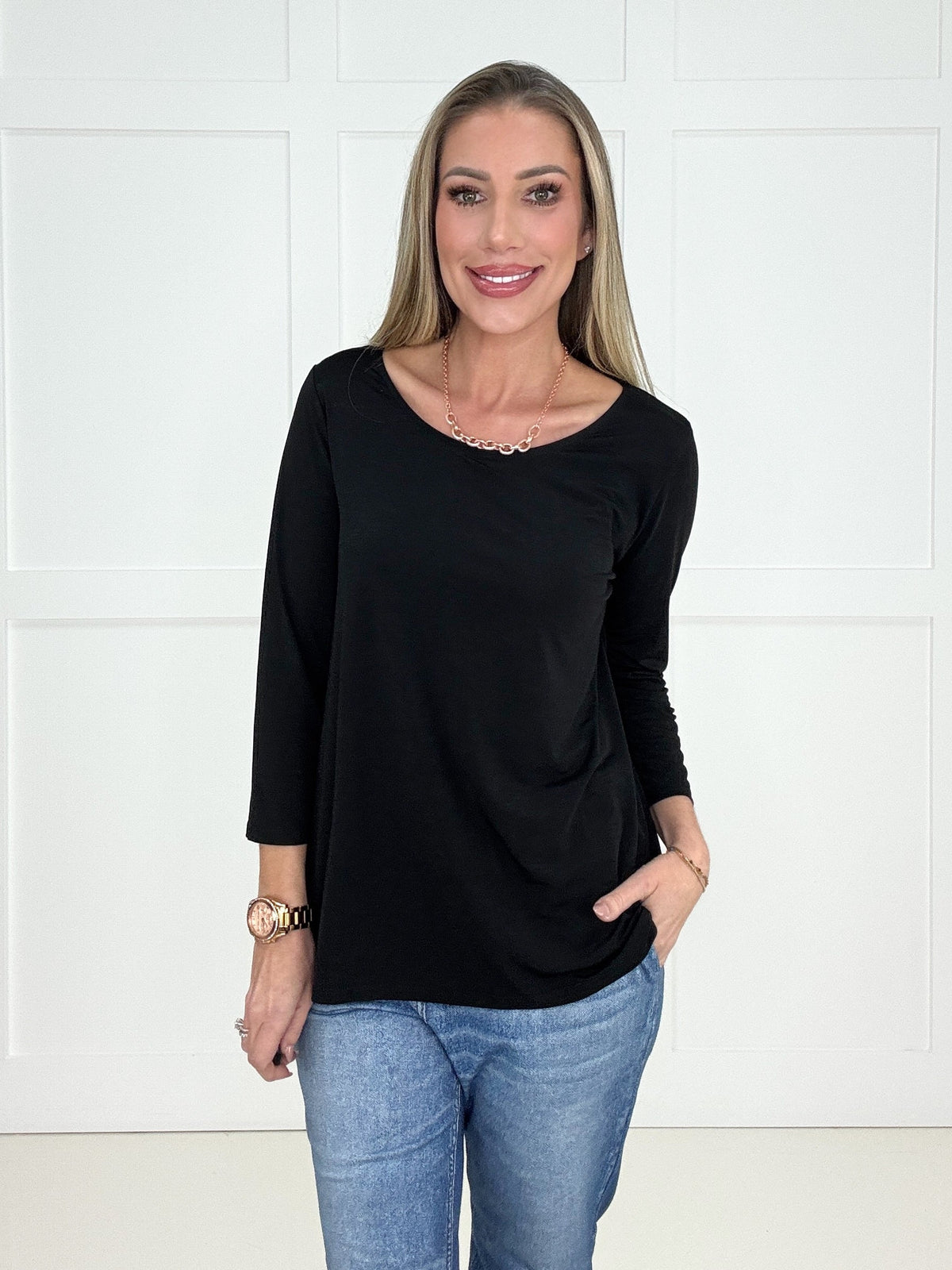 Dear Scarlett Basic Round Neck Top