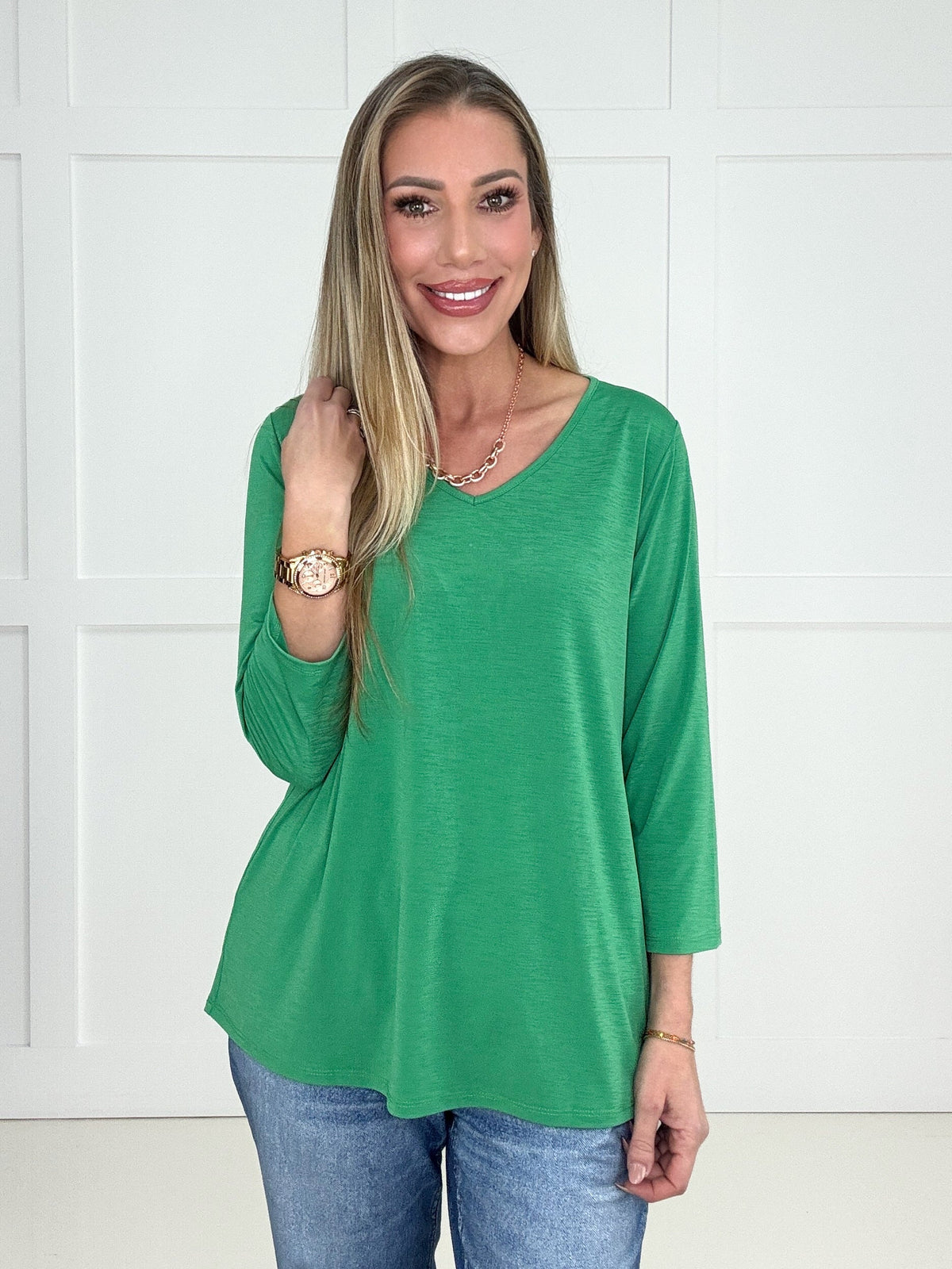 Dear Scarlett Basic V-Neck Top