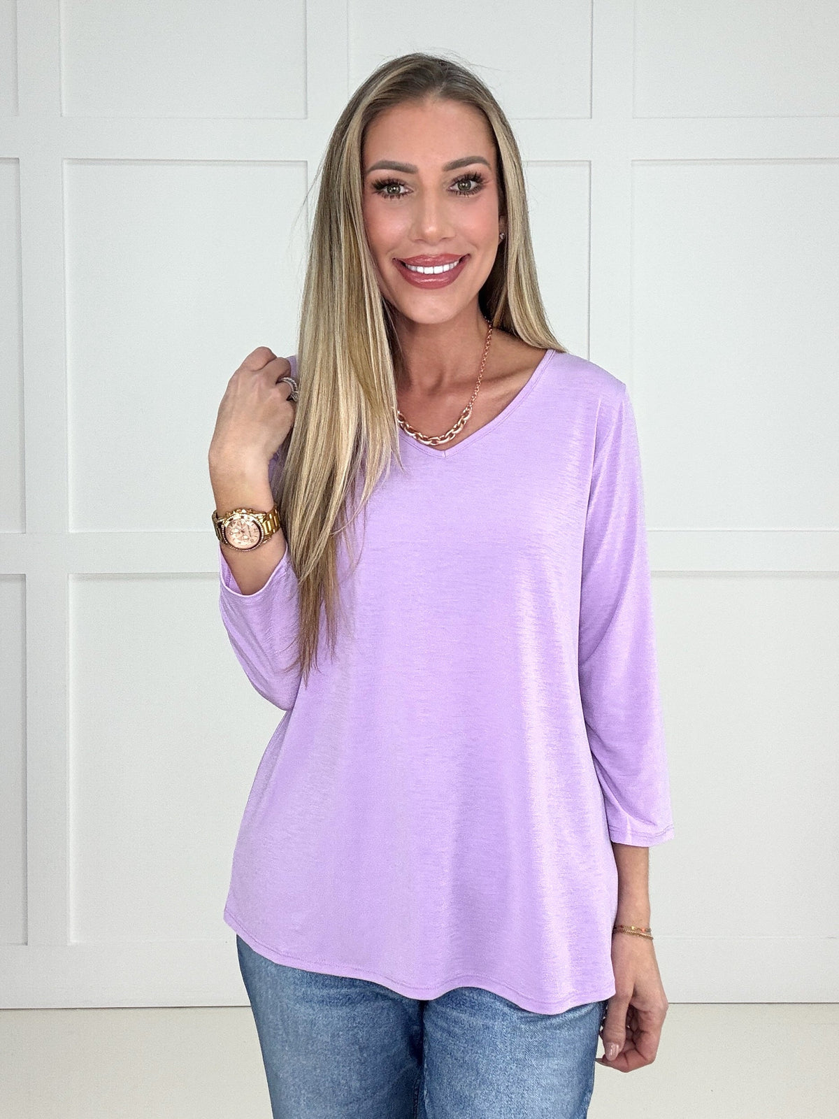Dear Scarlett Basic V-Neck Top