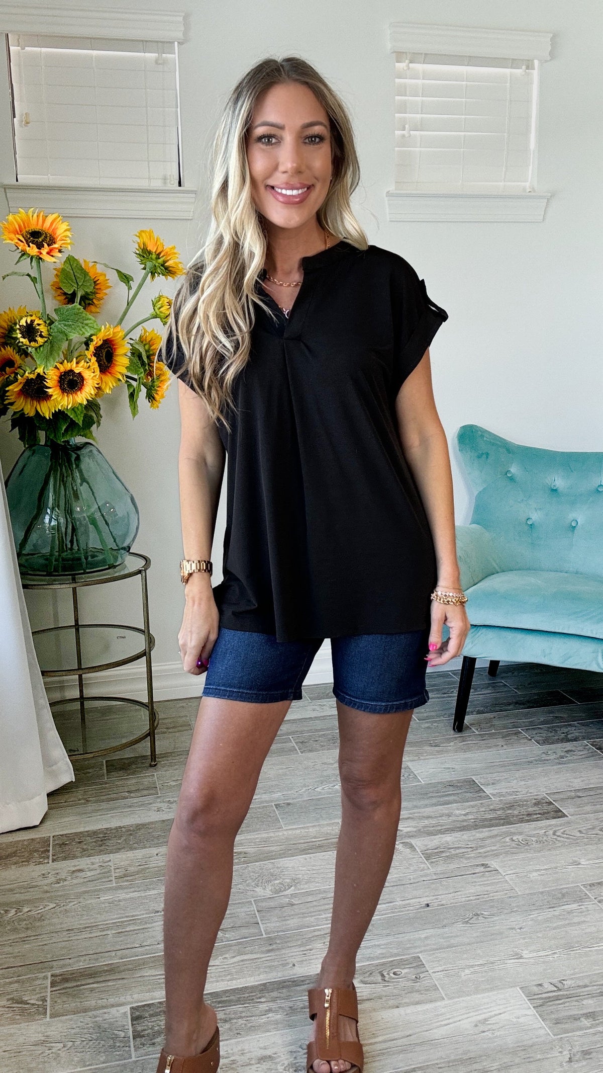 Dear Scarlett Solid Color Short Sleeve Lizzys