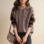 Emily | Maglione con cappuccio e lavorazione a trecce