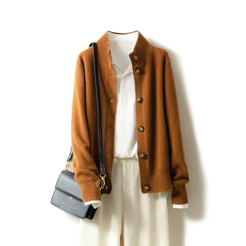 Arlina | Cardigan elegante in lana merino
