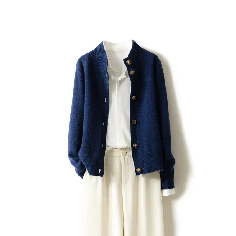 Arlina | Cardigan elegante in lana merino