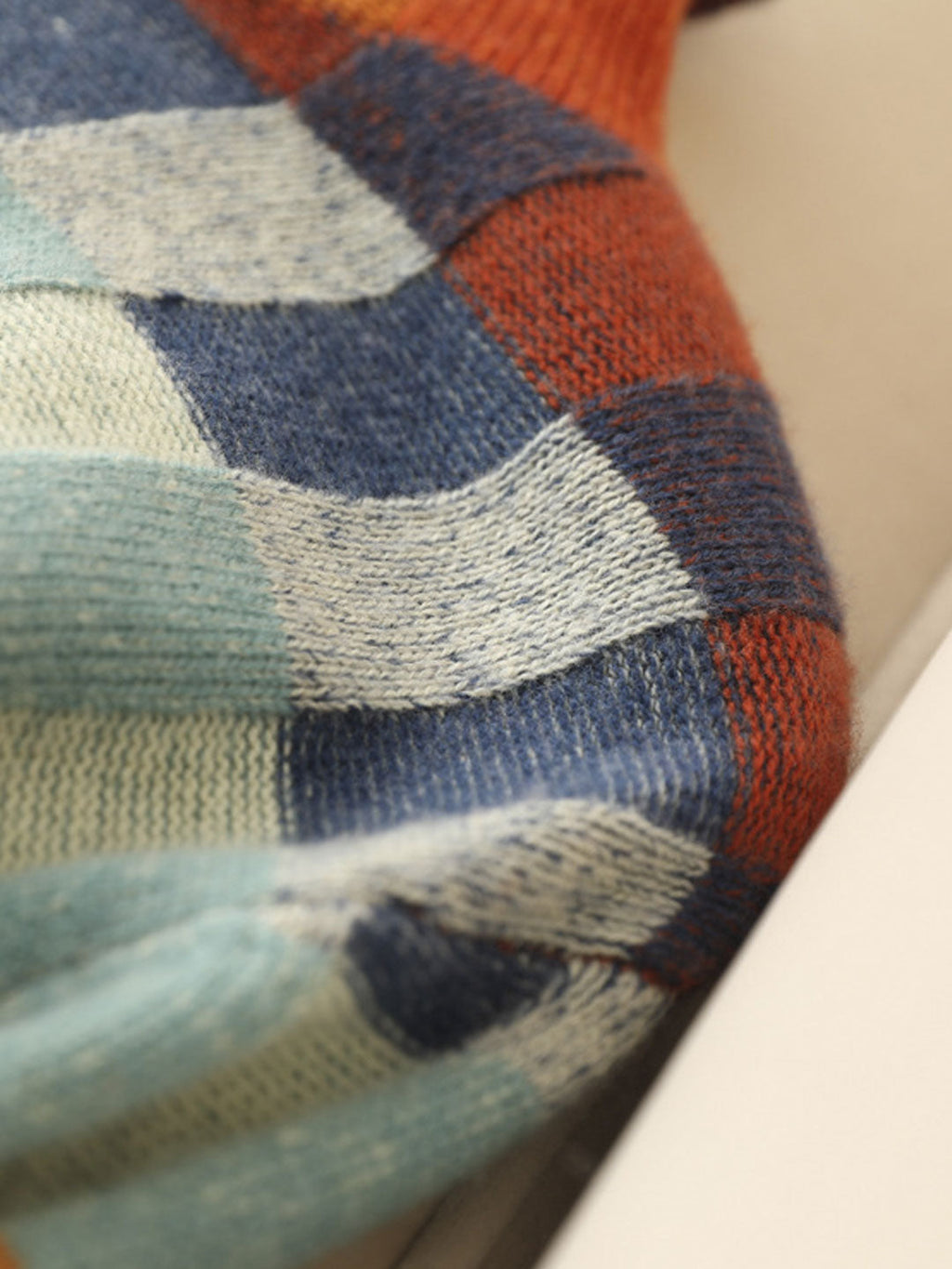 Caroline | Maglione elegante a collo alto