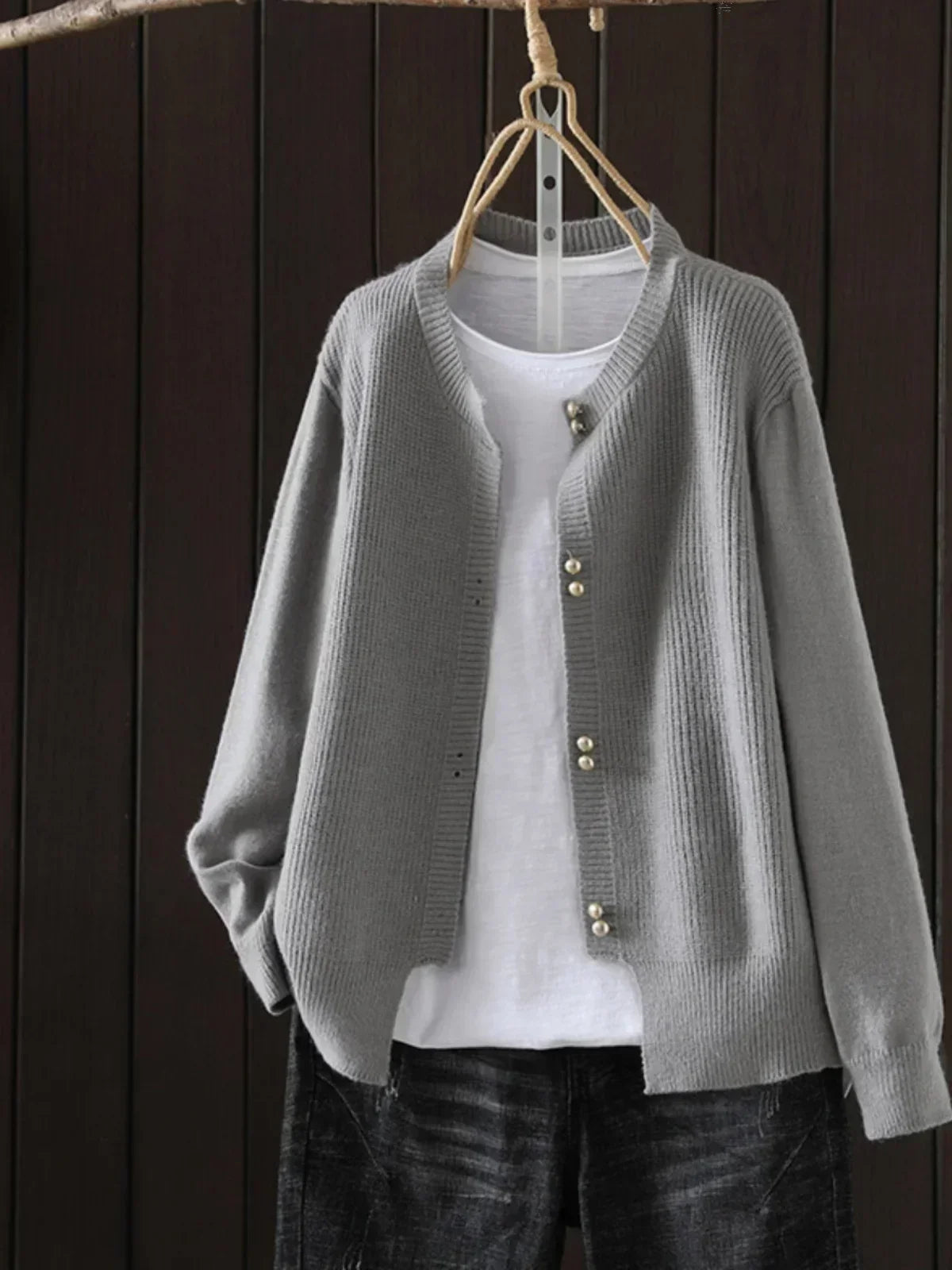 Elara | Cardigan raffinato in maglia