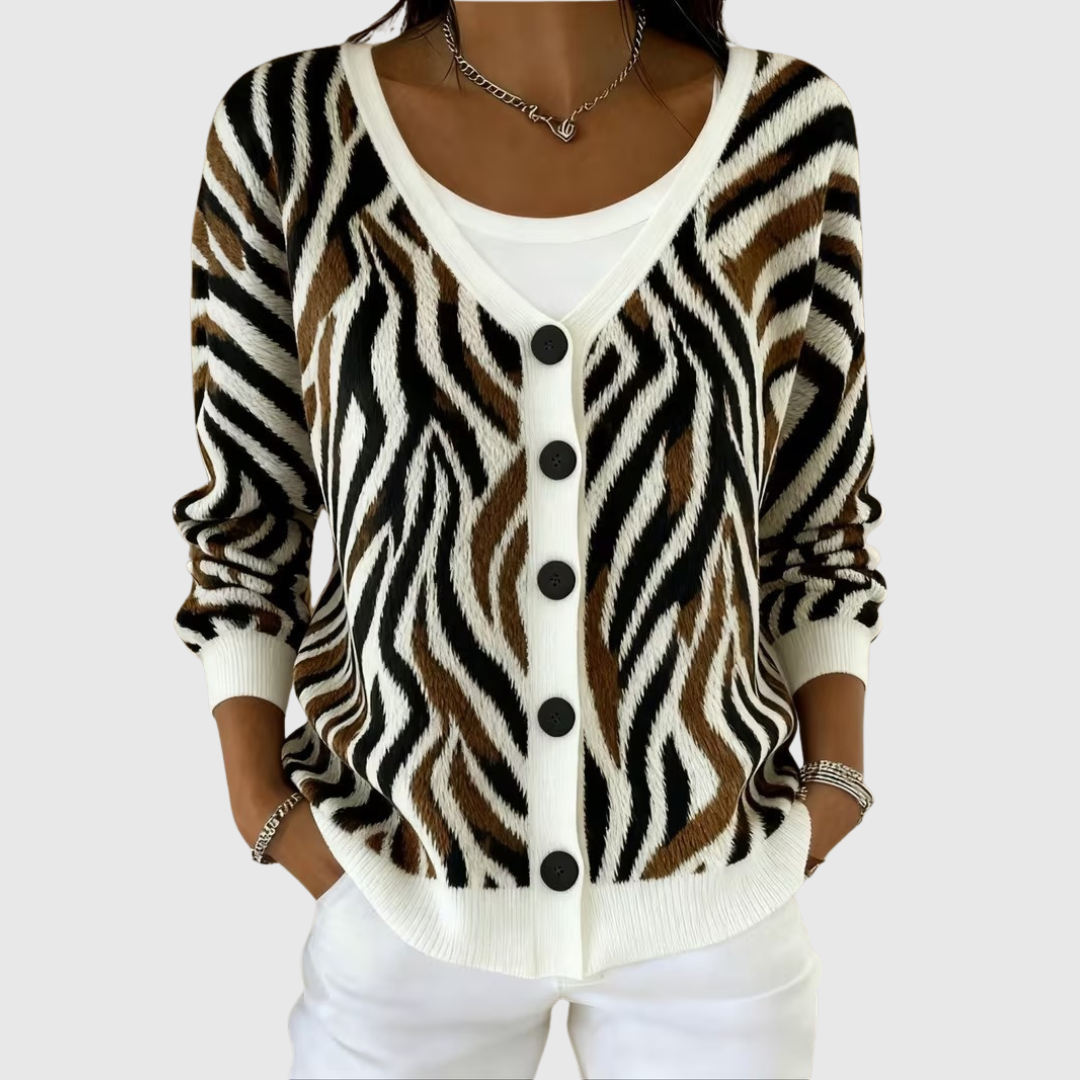 Cardigan comodo in maglia con bottoni