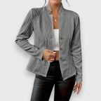Loretta | Cardigan testurizzato con bottoni frontali